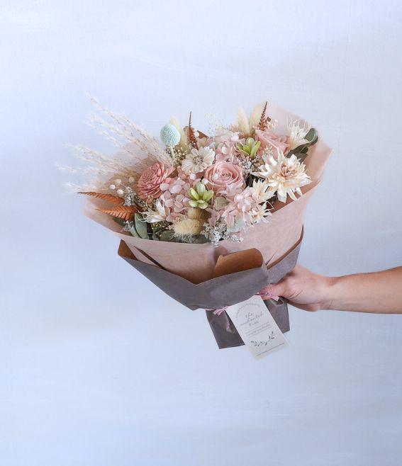 Preserved Flowers Neutrals